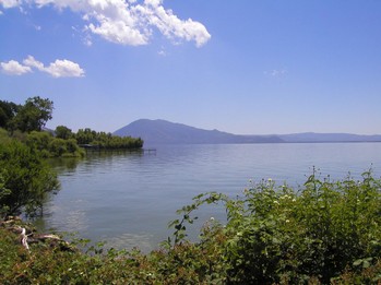Clearlakeca.jpg by wikicommons