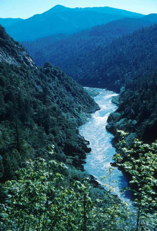 Klamath_river_california.jpg By Blake, Tupper Ansel, U.S. Fish and Wildlife Service [Public domain], via Wikimedia Commons