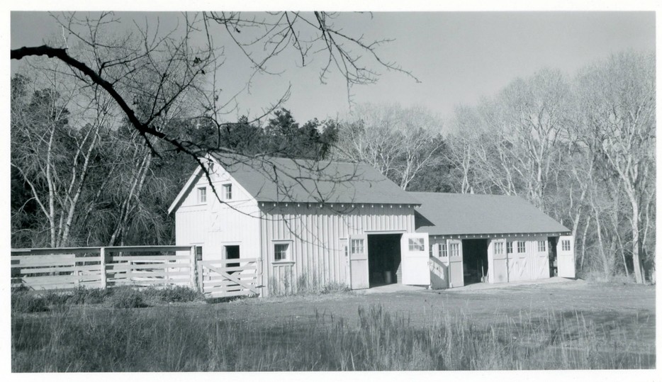P16888coll5_203_full_WC-barn-12-22-1949-scaled.jpg by US Forest Service