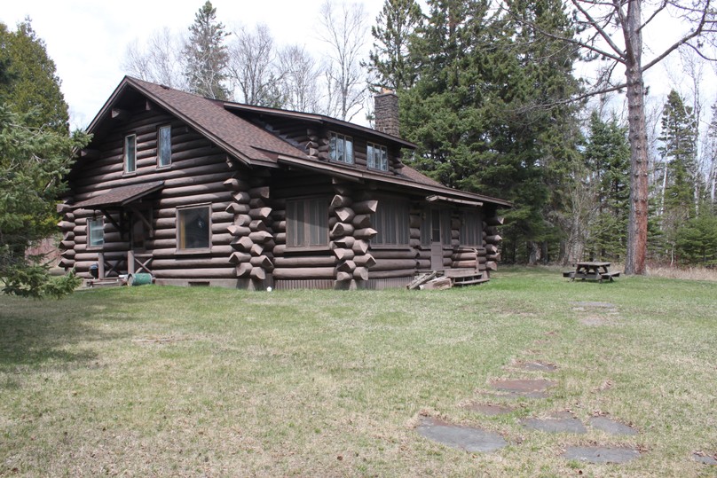 Ranger_dwelling by USDA Forest Service/Lee Johnson